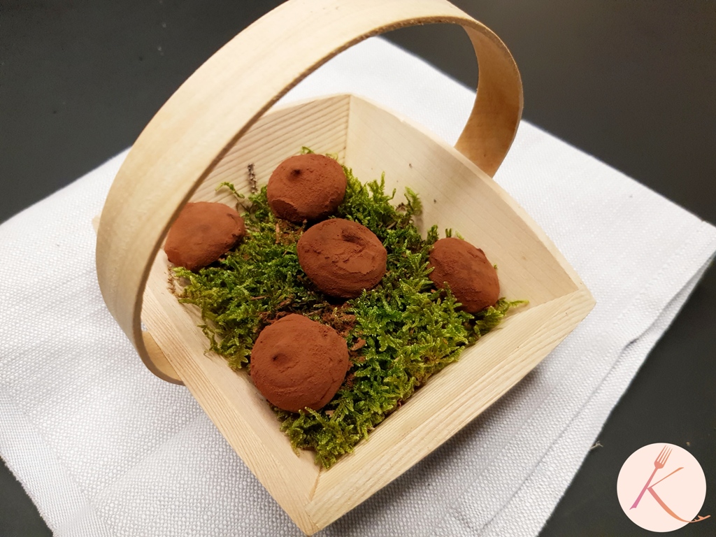 La panier de truffes au chocolat offert par le Bistro Les 2 Mules