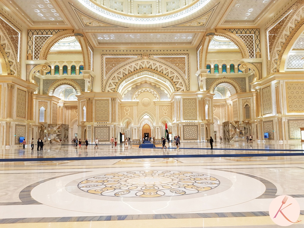 Visite d'Abu Dhabi : à l'intérieur du QASR AL WATAN