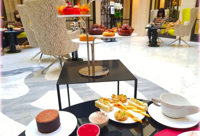 TEA TIME BURGUNDYune