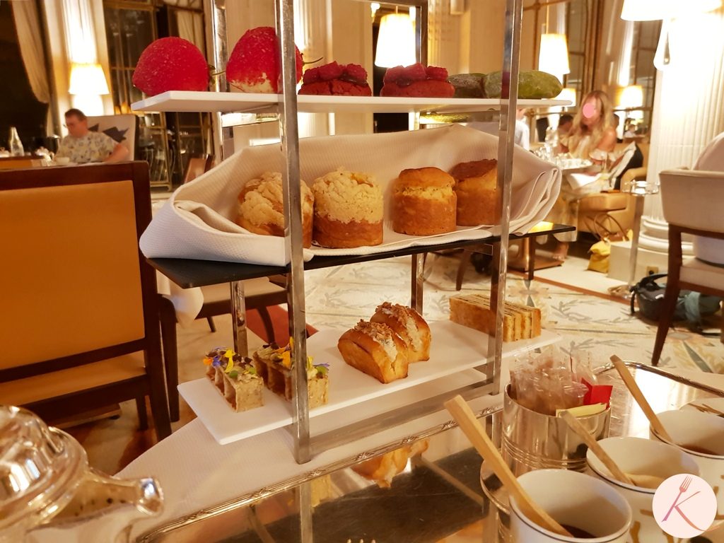 Le plateau du tea time du Meurice